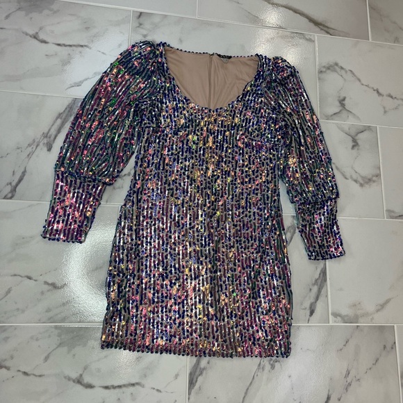 Venus short sequins dress - Picture 13 of 14